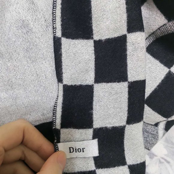 Dior Scarf 100% SILK Seta Seide Soie - Picture 5 of 5